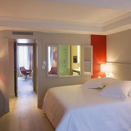 & Oceania L'univers 4* Tours