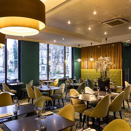 Hotel & Oceania L'univers