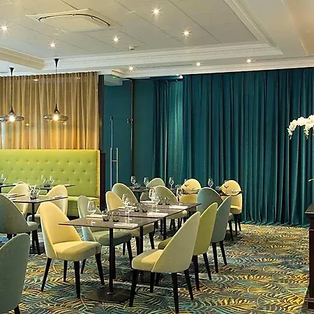 Hotel & Oceania L'univers Tours
