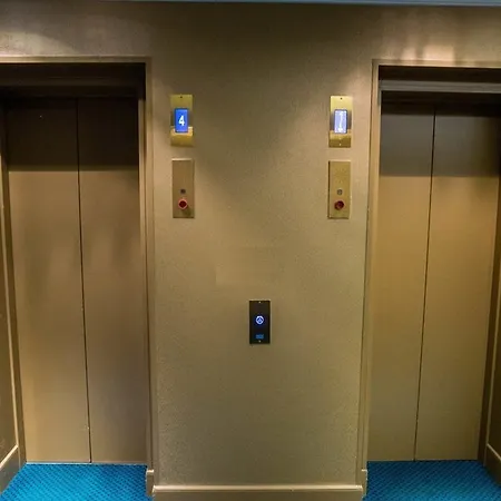 Hotel Hôtel&spa Oceania L'univers Tours