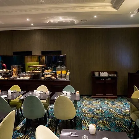 Hôtel&spa Oceania L'univers Hotel 4*