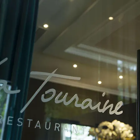 & Oceania L'univers Hotel Tours