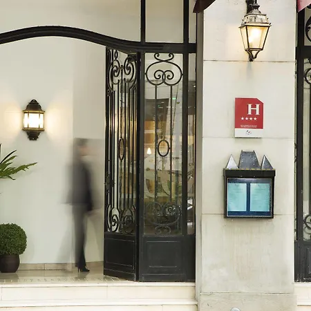 Hotel & Oceania L'univers 4*