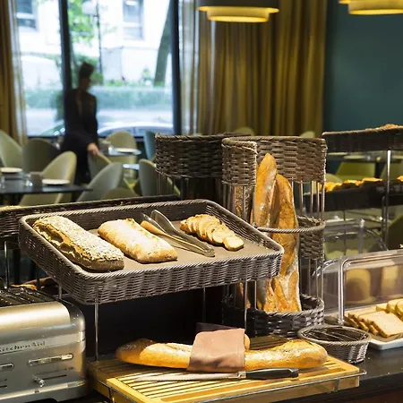 Hotel Hôtel&spa Oceania L'univers