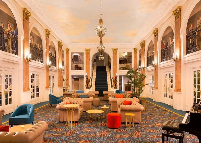 Hotel & Oceania L'univers Tours