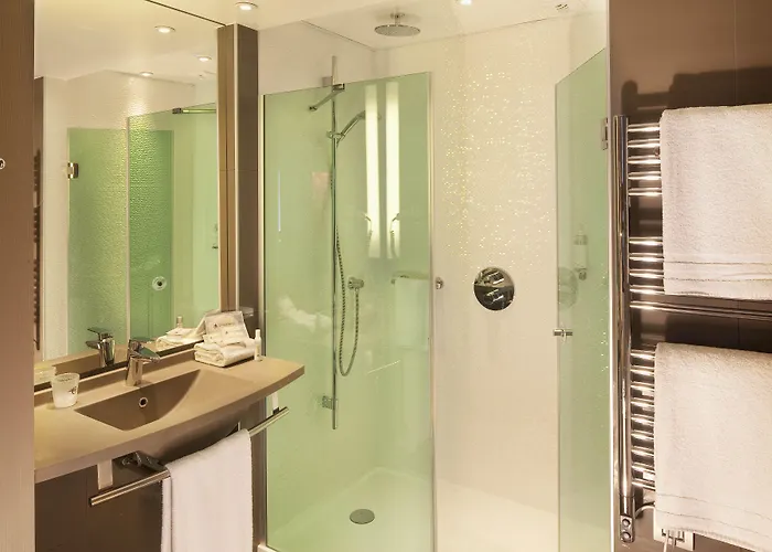 Hotel & Oceania L'univers Tours