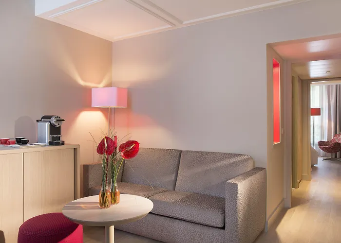 & Oceania L'univers Hotel 4*