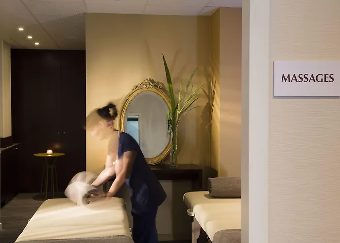 & Oceania L'univers 4*