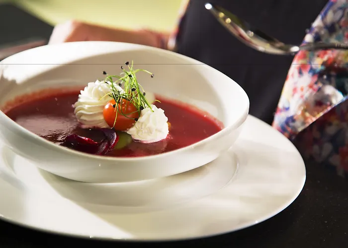 & Oceania L'univers Tours