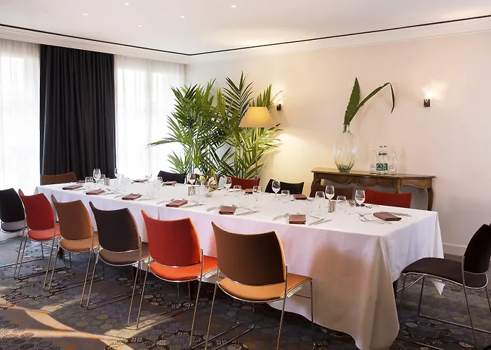 & Oceania L'univers Hotel 4*