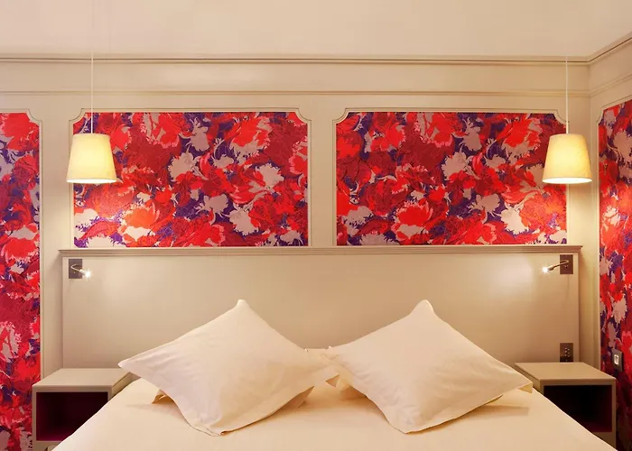 & Oceania L'univers Hotel Tours