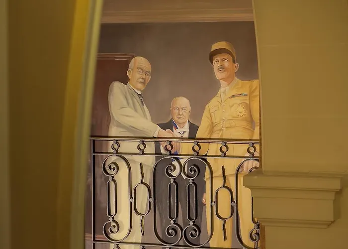 & Oceania L'univers Hotel 4*